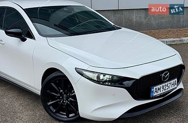 Хэтчбек Mazda 3 2021 в Киеве