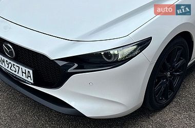 Хэтчбек Mazda 3 2021 в Киеве