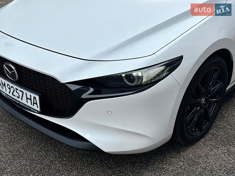 Хэтчбек Mazda 3 2021 в Киеве