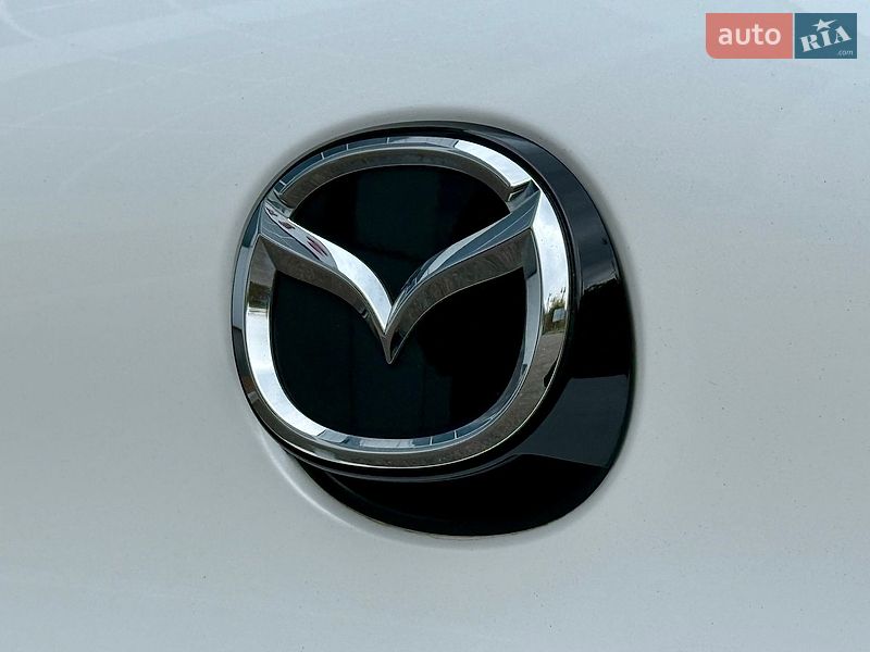 Хэтчбек Mazda 3 2021 в Киеве