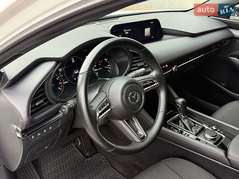 Хэтчбек Mazda 3 2021 в Киеве