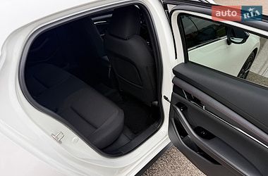 Хэтчбек Mazda 3 2021 в Киеве