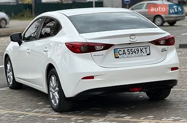 Седан Mazda 3 2014 в Виннице