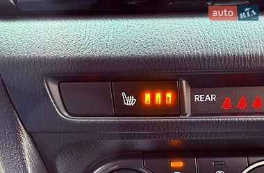 Седан Mazda 3 2014 в Виннице