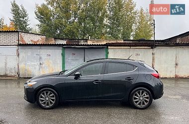 Хэтчбек Mazda 3 2018 в Киеве