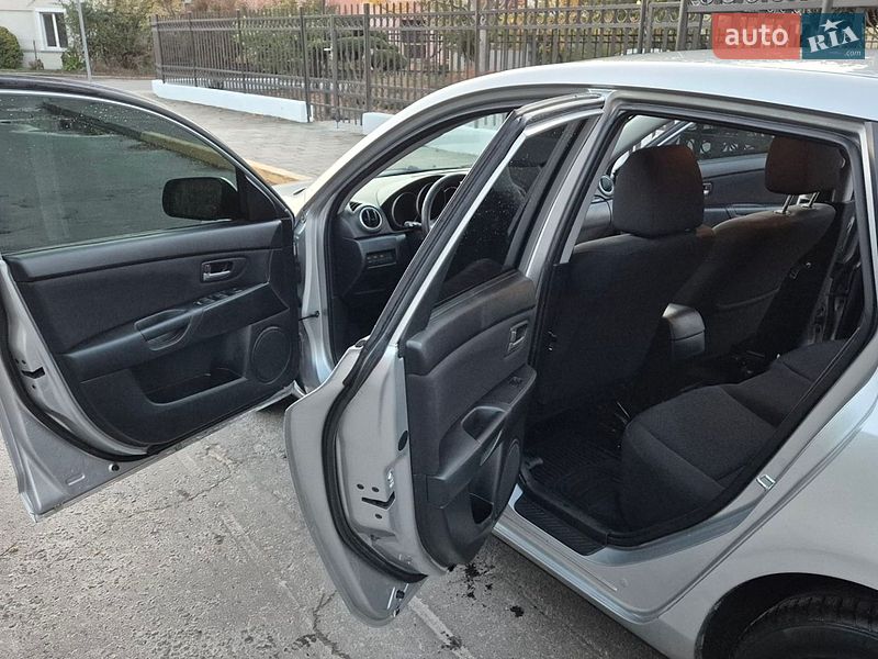 Хетчбек Mazda 3 2006 в Львові