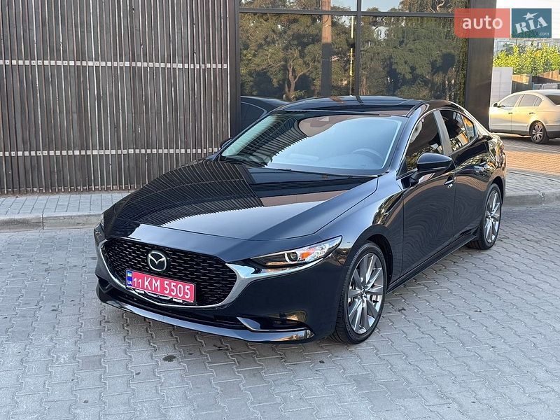 Седан Mazda 3 2025 в Дніпрі фото 2 Седан Mazda 3 2025 в Дніпрі