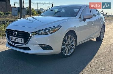 mazda 3 2017 в Миргород от профессионального продавца Евгений