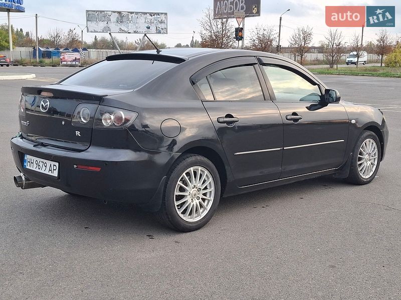 Седан Mazda 3 2006 в Одессе