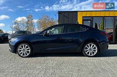 Седан Mazda 3 2014 в Івано-Франківську