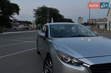Седан Mazda 3 2017 в Миколаєві