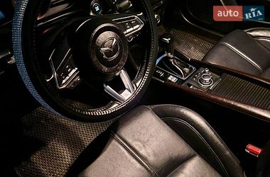 Седан Mazda 3 2017 в Миколаєві