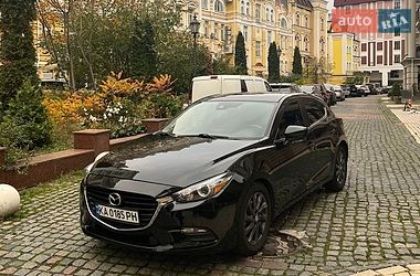 Хэтчбек Mazda 3 2018 в Киеве