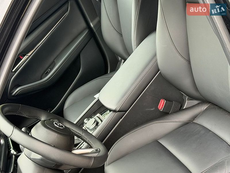 Хэтчбек Mazda 3 2025 в Киеве фото 20 Хэтчбек Mazda 3 2025 в Киеве