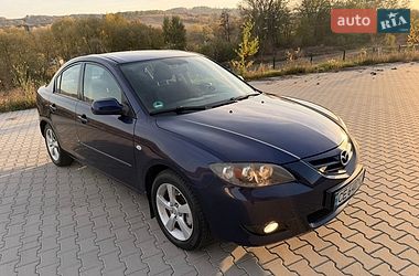 Седан Mazda 3 2005 в Чернівцях