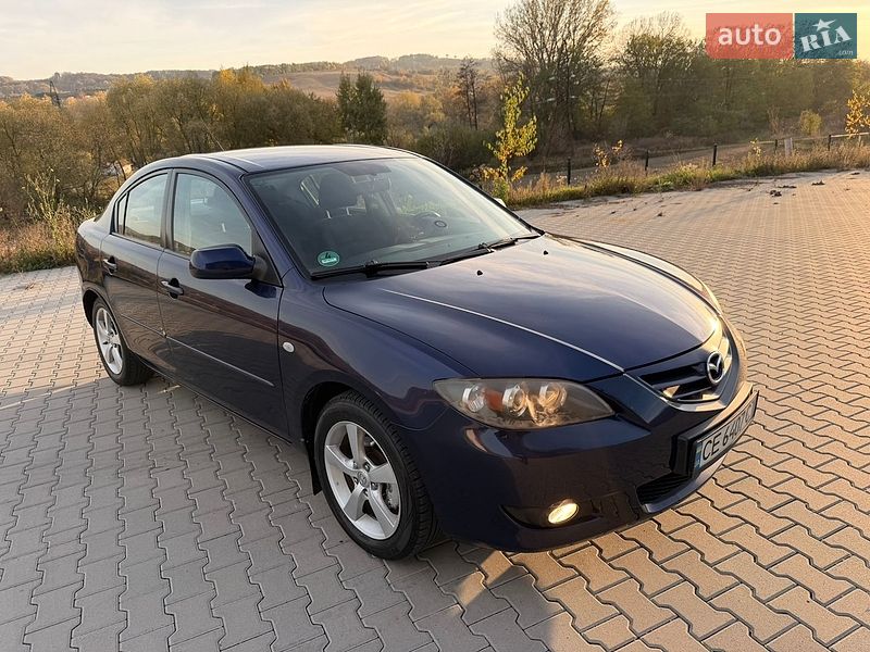 Седан Mazda 3 2005 в Чернівцях