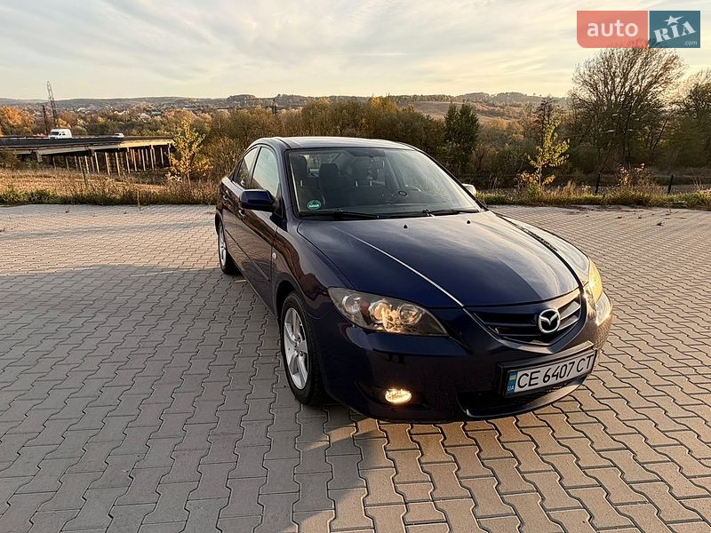 Седан Mazda 3 2005 в Чернівцях