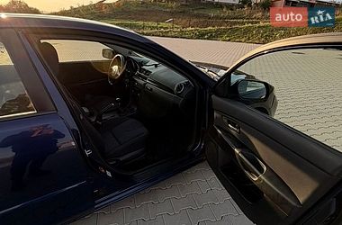 Седан Mazda 3 2005 в Чернівцях