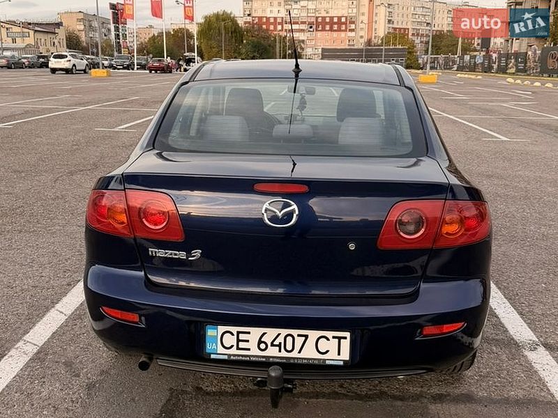 Седан Mazda 3 2005 в Чернівцях