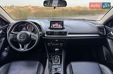 Хетчбек Mazda 3 2014 в Дніпрі
