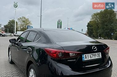 Седан Mazda 3 2017 в Києві