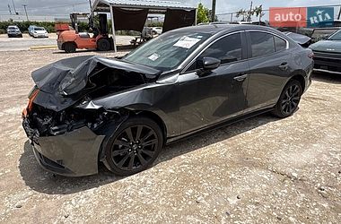 Седан Mazda 3 2025 в Полтаві