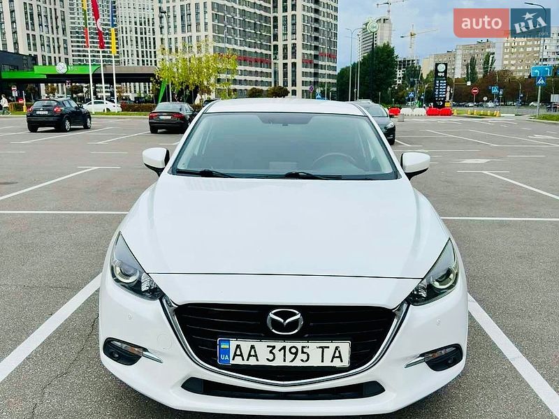 Mazda 3 2016