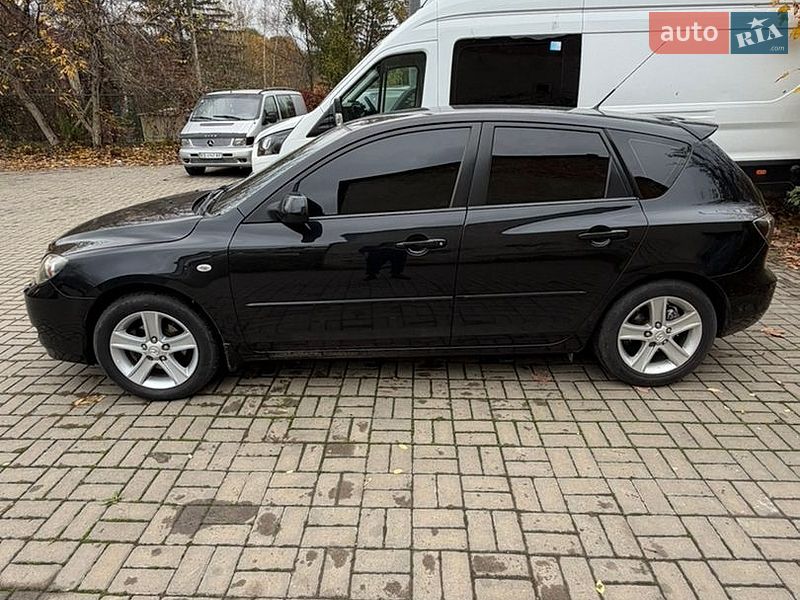 Хетчбек Mazda 3 2008 в Чернівцях фото 3 Хетчбек Mazda 3 2008 в Чернівцях