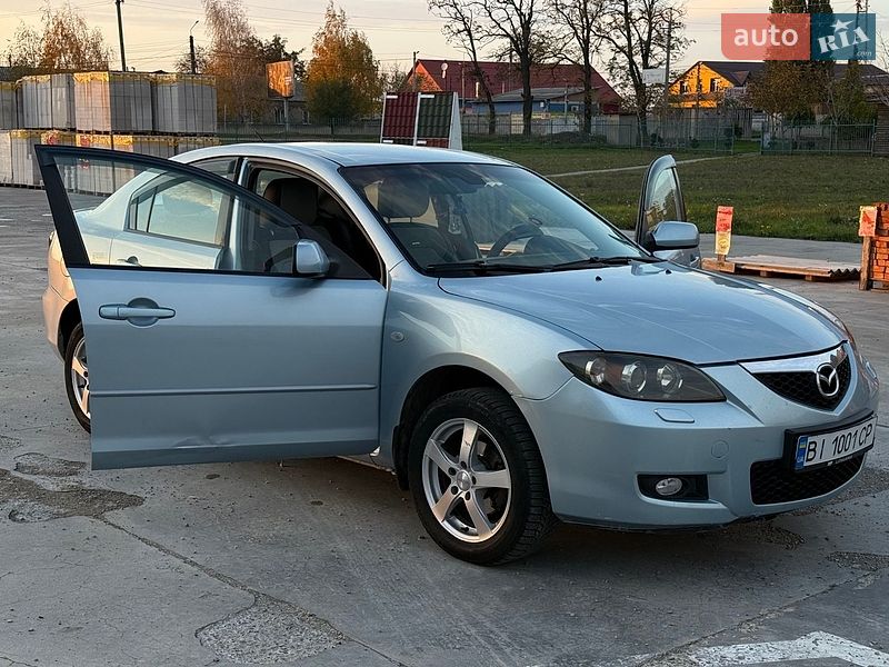 Седан Mazda 3 2007 в Первомайске