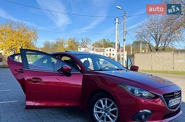 Седан Mazda 3 2014 в Стрые