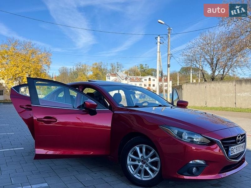 Седан Mazda 3 2014 в Стрые