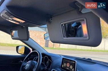 Седан Mazda 3 2014 в Стрые