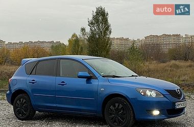 Хэтчбек Mazda 3 2003 в Киеве