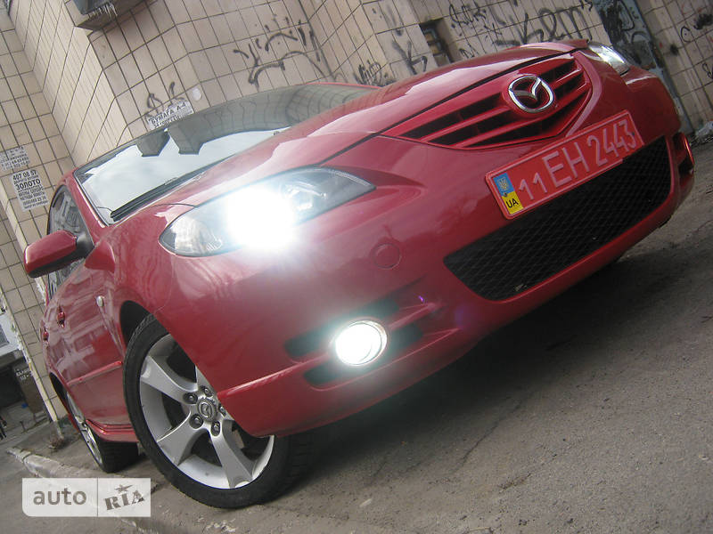 Седан Mazda 3 2005 в Киеве