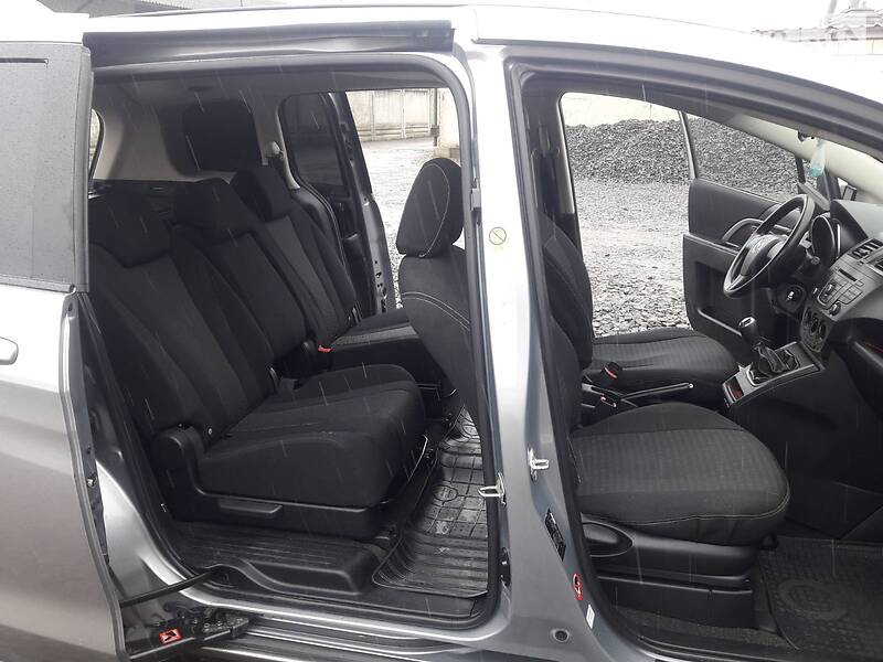 Мінівен Mazda 5 2012 в Рівному