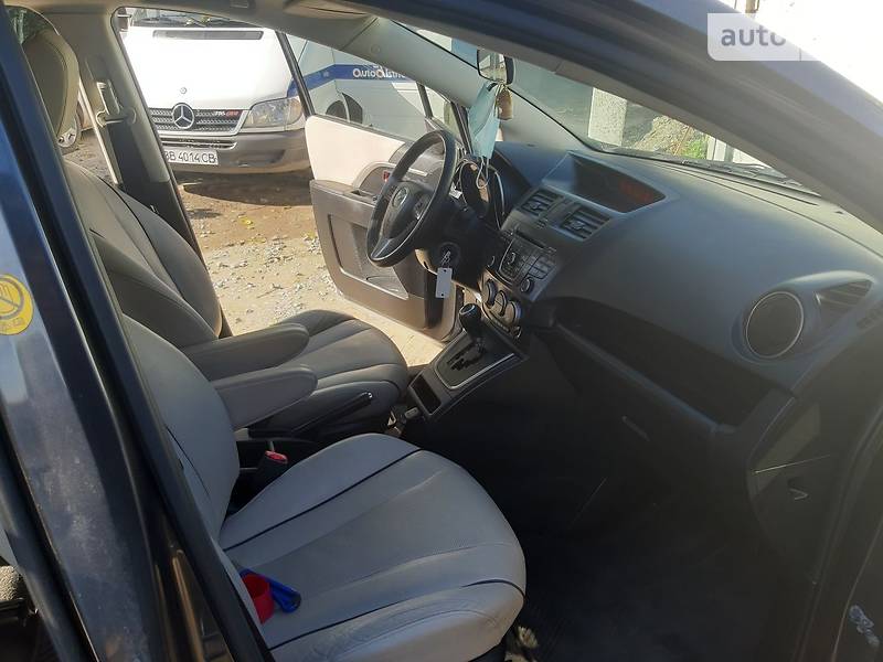 Универсал Mazda 5 2013 в Киеве