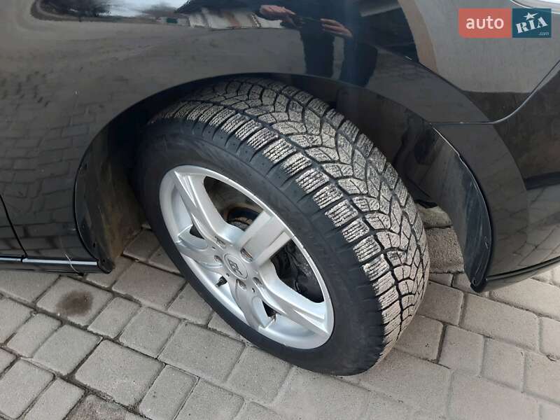 Минивэн Mazda 5 2007 в Ивано-Франковске