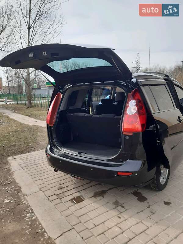 Минивэн Mazda 5 2007 в Ивано-Франковске