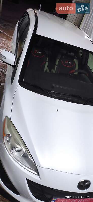 Минивэн Mazda 5 2014 в Смеле