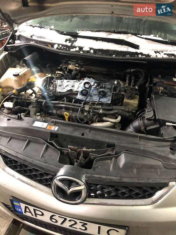 Минивэн Mazda 5 2006 в Запорожье