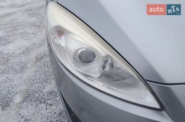 Минивэн Mazda 5 2012 в 