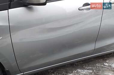 Минивэн Mazda 5 2012 в 