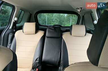 Мінівен Mazda 5 2008 в Хмільнику