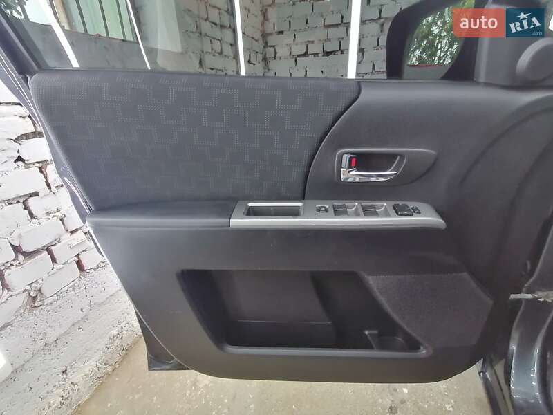 Минивэн Mazda 5 2008 в Хусте
