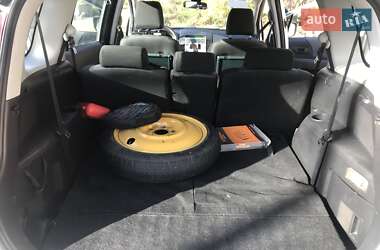 Минивэн Mazda 5 2007 в Николаеве