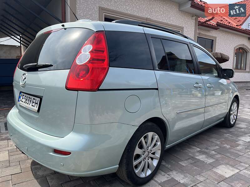 Минивэн Mazda 5 2006 в Косове