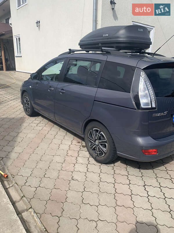 Минивэн Mazda 5 2010 в Тячеве