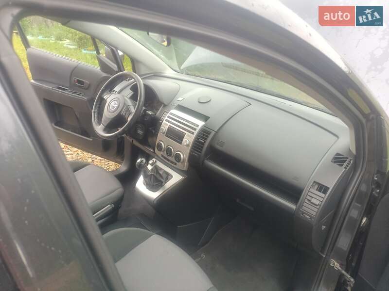 Минивэн Mazda 5 2006 в Львове