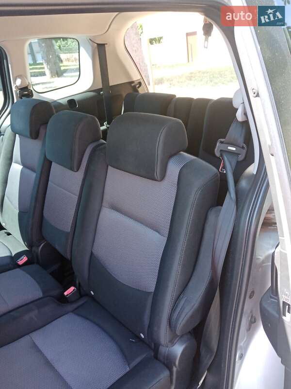 Мінівен Mazda 5 2008 в Дніпрі