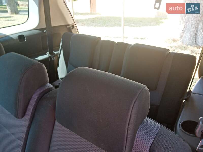 Мінівен Mazda 5 2008 в Дніпрі